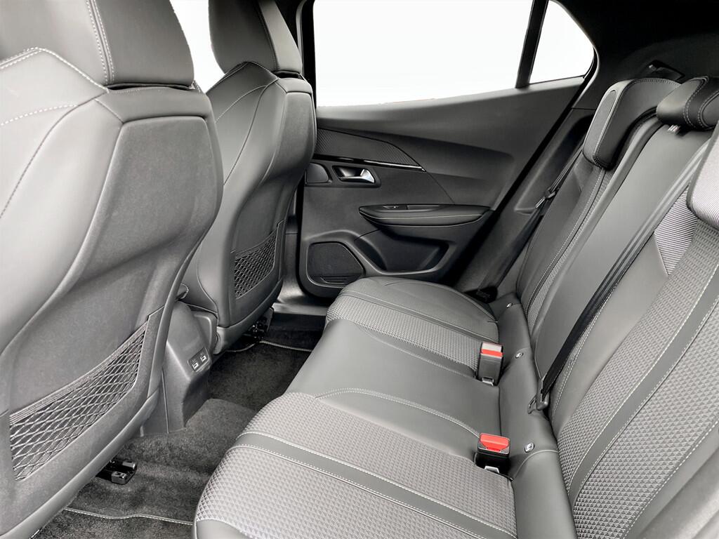 Used Peugeot 2008 2023 for sale - 76043102: Photo 16