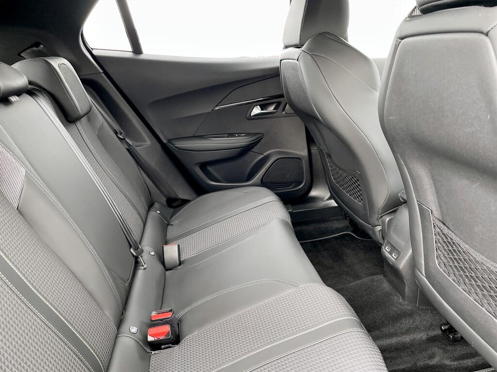 Used Peugeot 2008 2023 for sale - 76043102: Photo 17