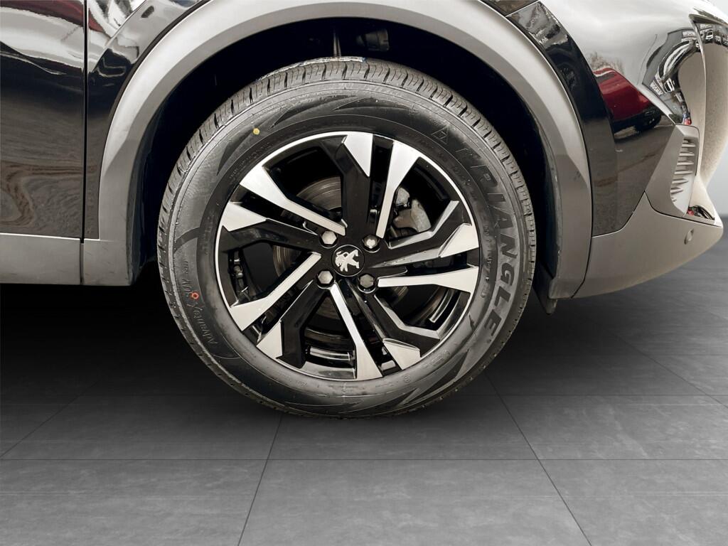 Used Peugeot 2008 2023 for sale - 76043102: Photo 18