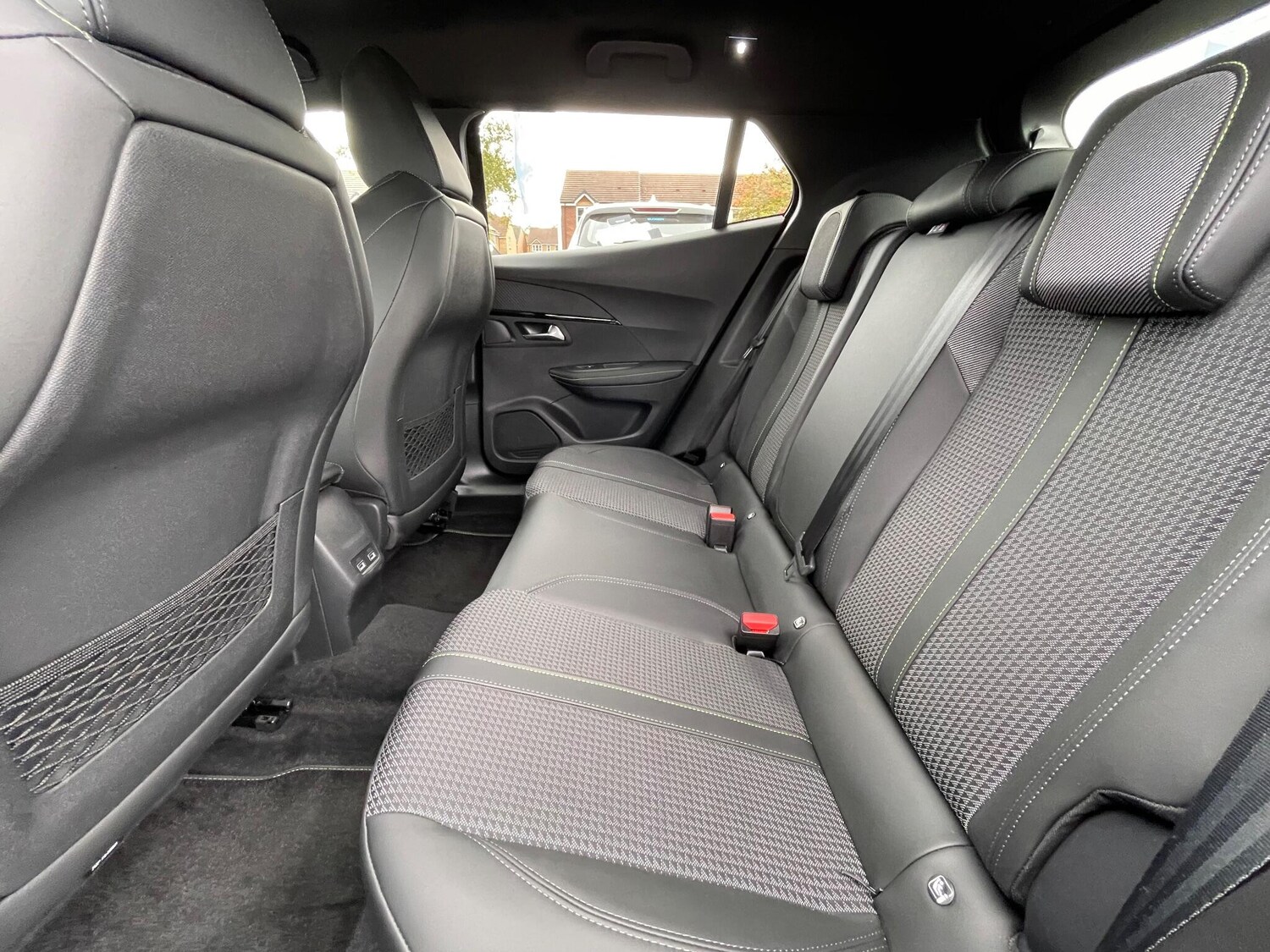 Used Peugeot 2008 2023 for sale - 76043102: Photo 66