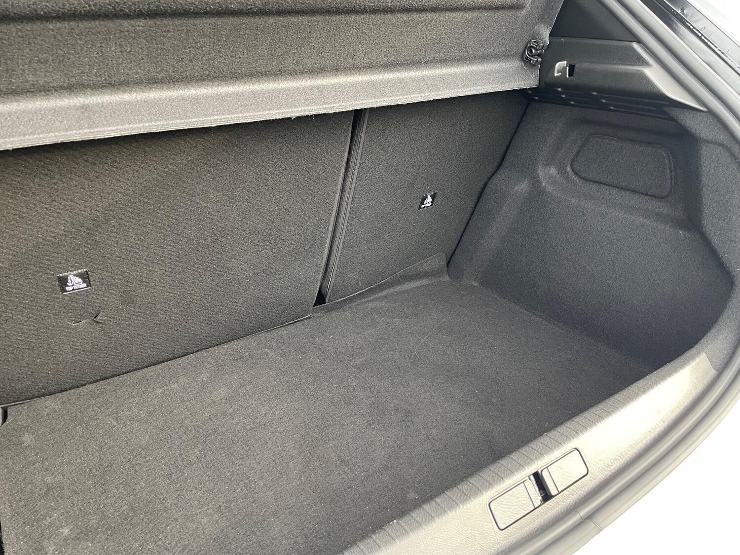 Used Peugeot 208 2024 for sale - 76270569: Photo 33