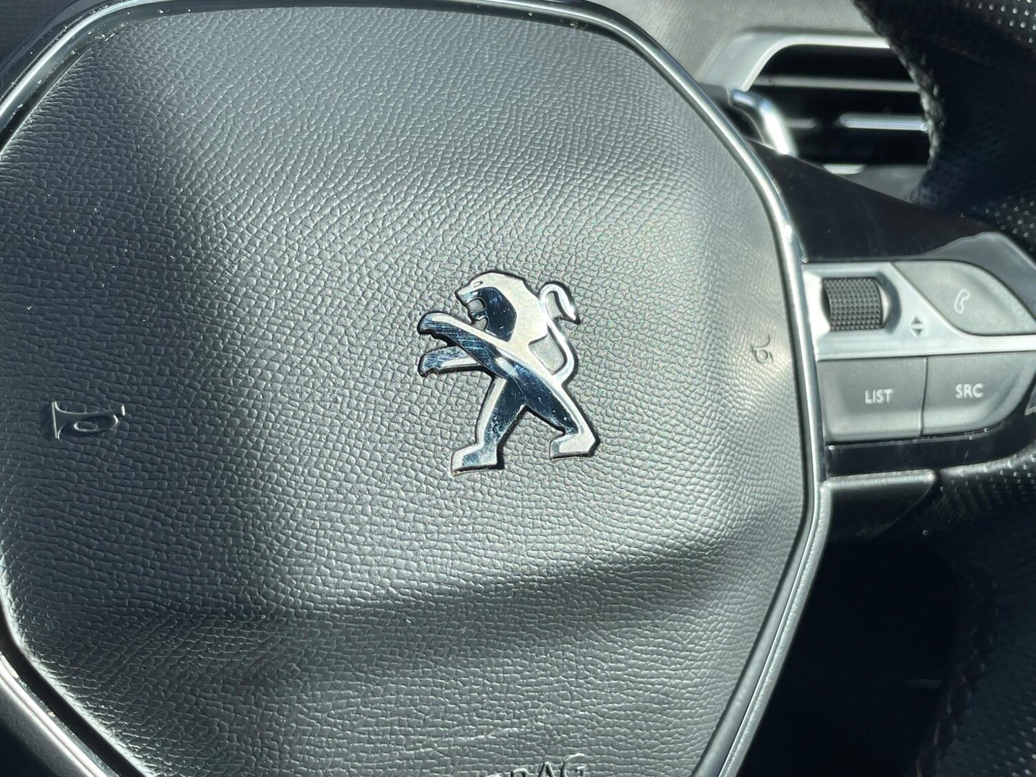 Used Peugeot 3008 2021 for sale - 75647075: Photo 43