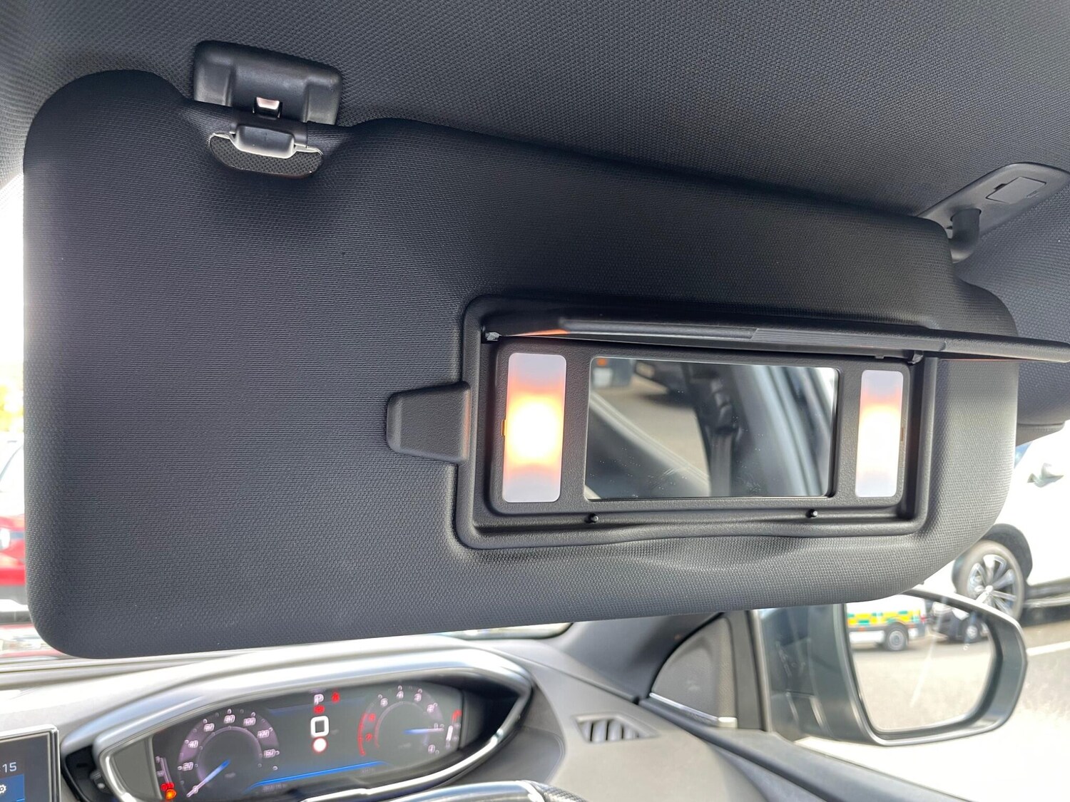 Used Peugeot 3008 2021 for sale - 75647075: Photo 62