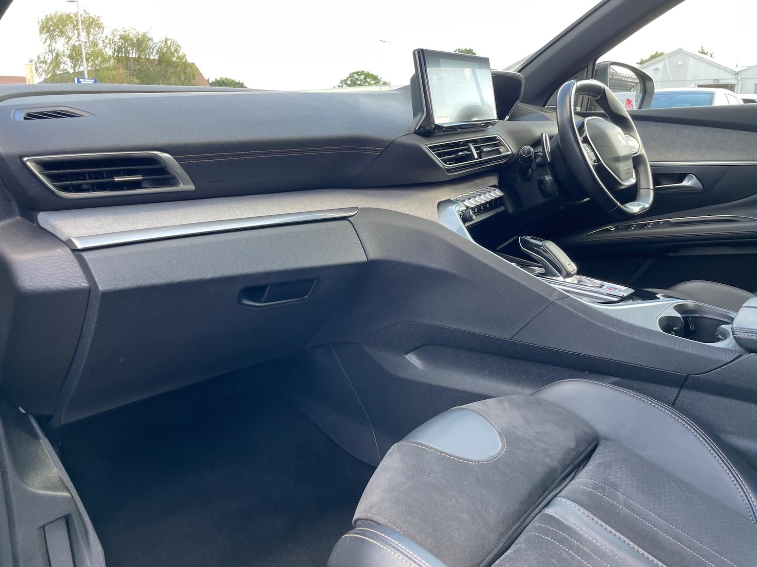 Used Peugeot 3008 2021 for sale - 75647075: Photo 64