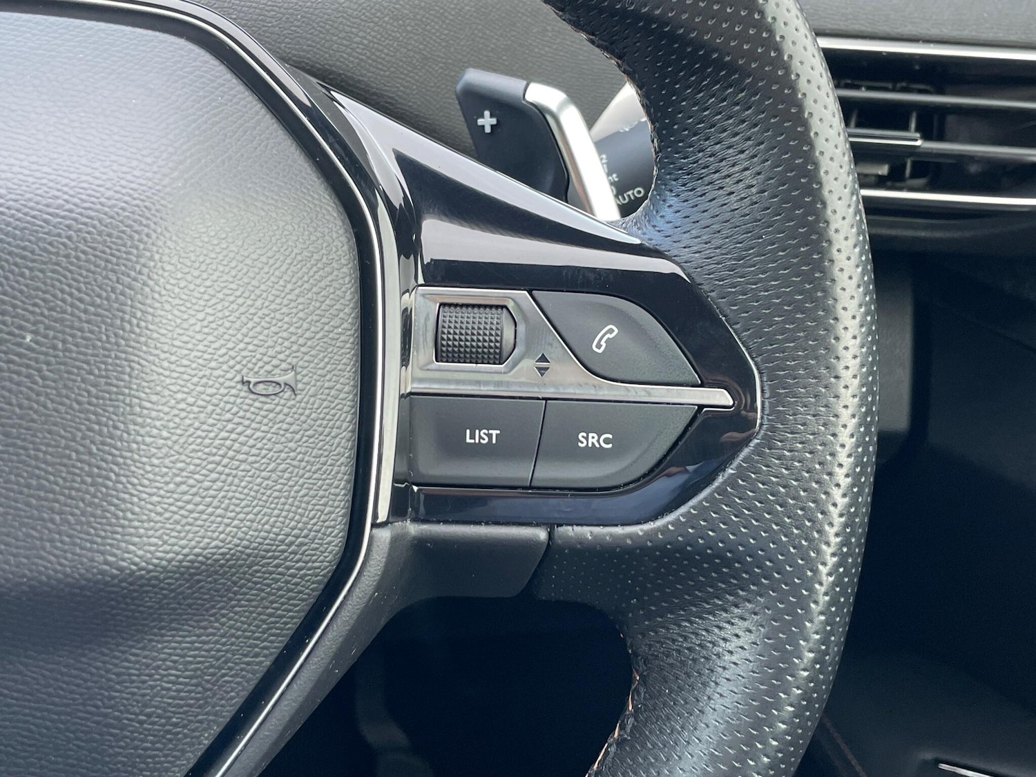 Used Peugeot 3008 2020 for sale - 76743621: Photo 48