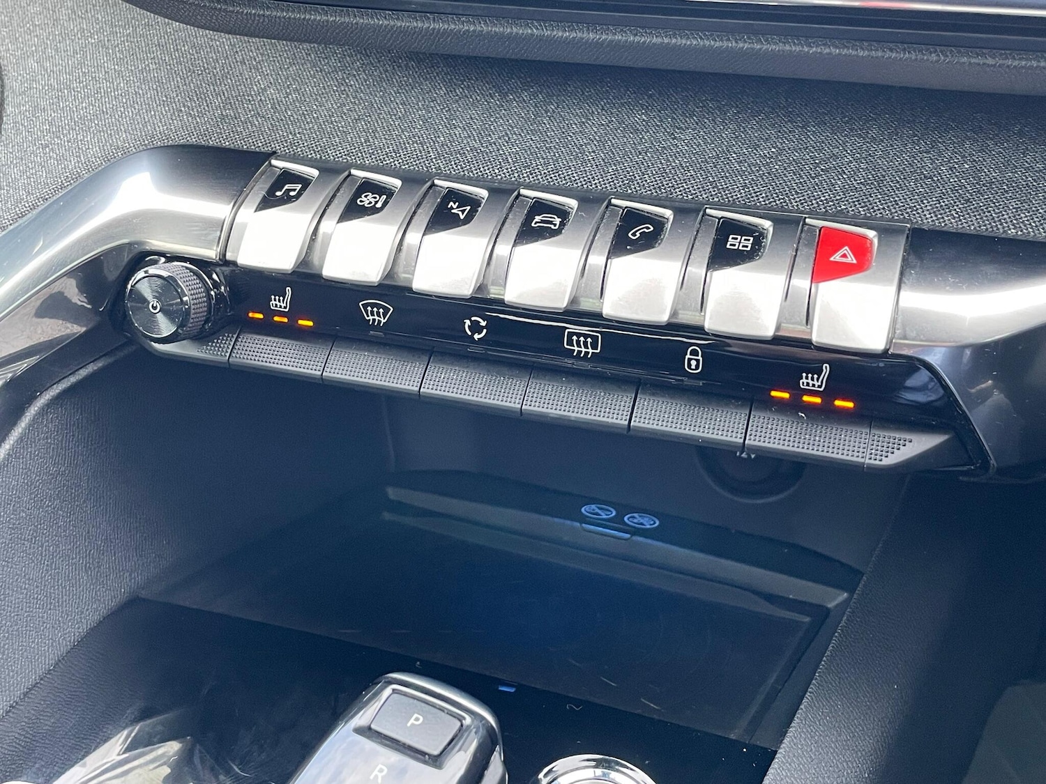 Used Peugeot 3008 2020 for sale - 76743621: Photo 61