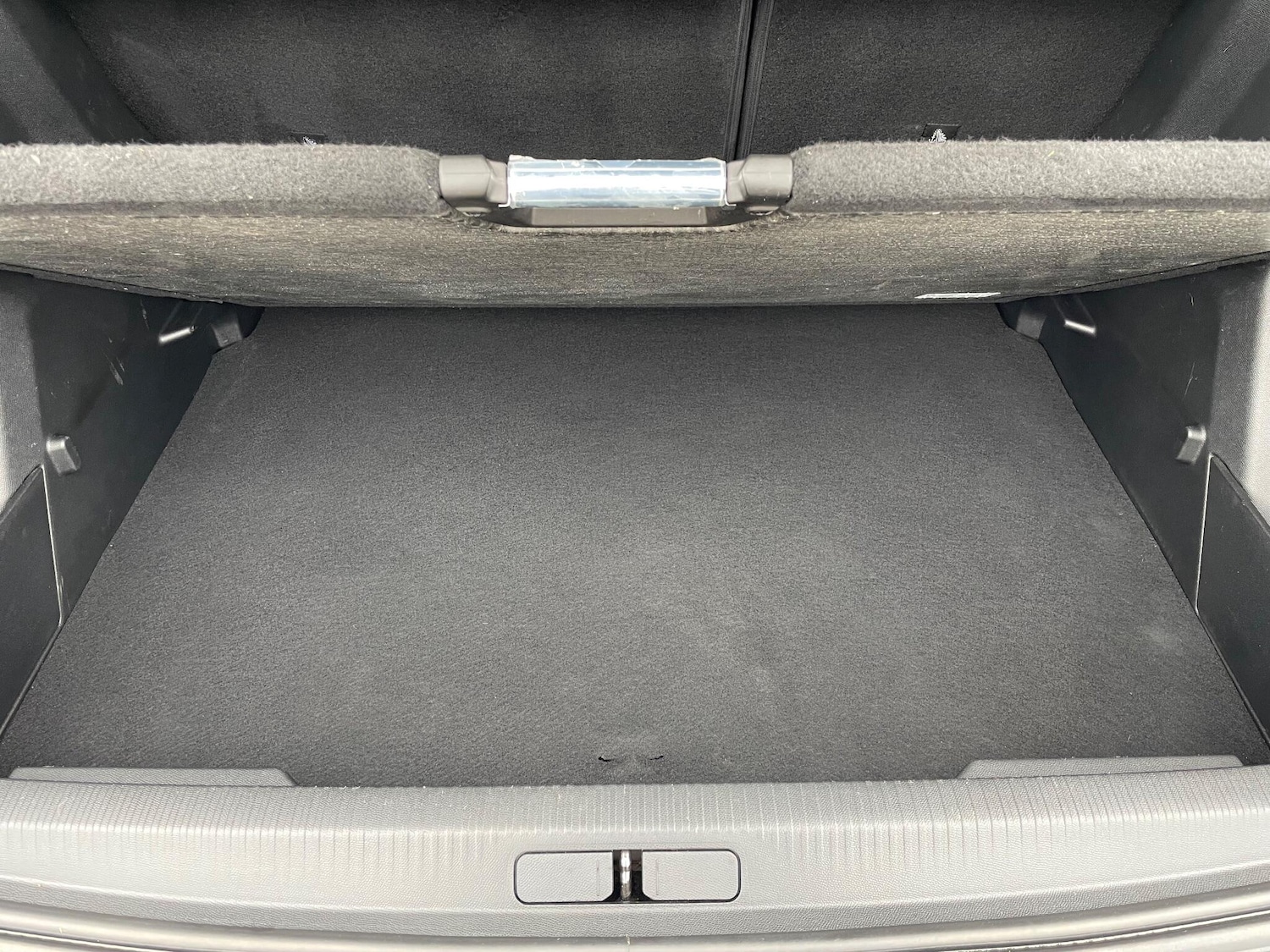 Used Peugeot 2008 2020 for sale - 76136366: Photo 35