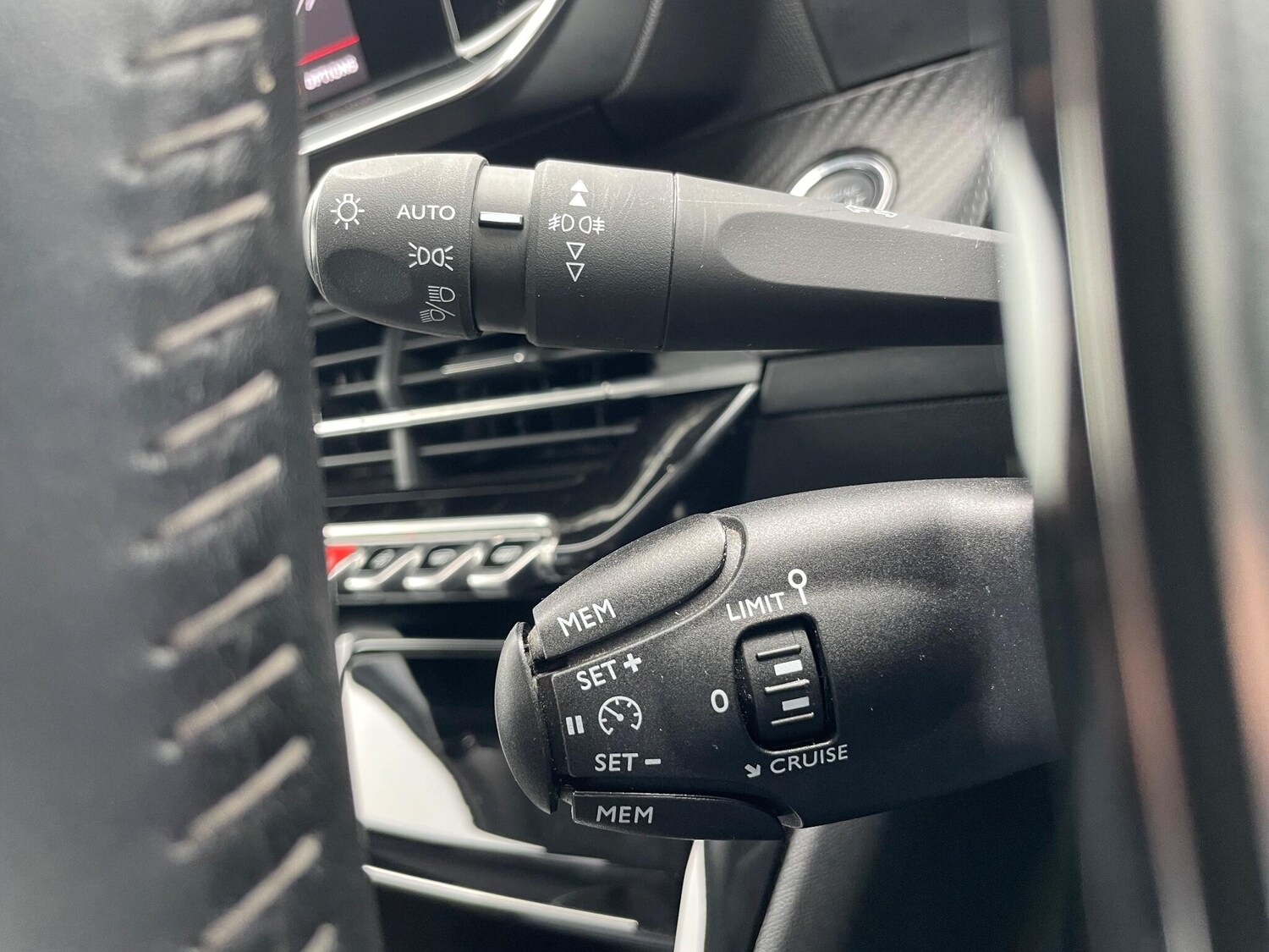 Used Peugeot 2008 2020 for sale - 76136366: Photo 45