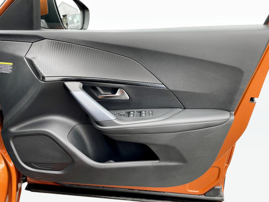 Used Peugeot 2008 2020 for sale - 76136366: Photo 8