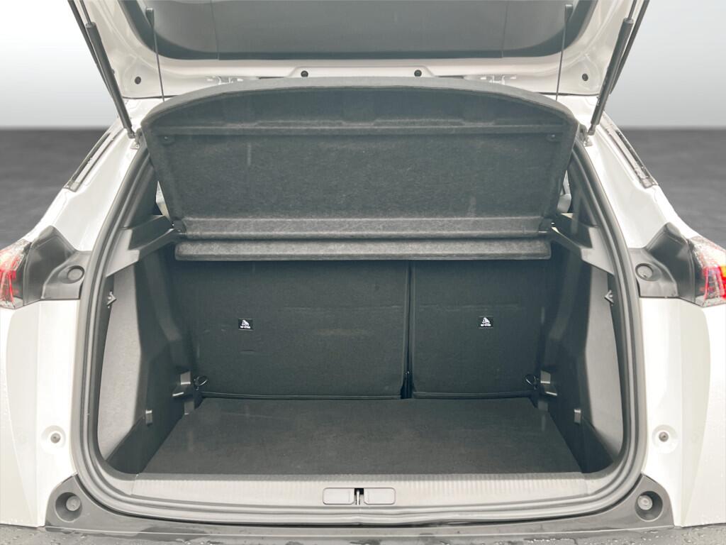 Used Peugeot 2008 2022 for sale - 77852877: Photo 18