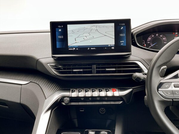 Used Peugeot 3008 2023 for sale - 75493731: Photo 13