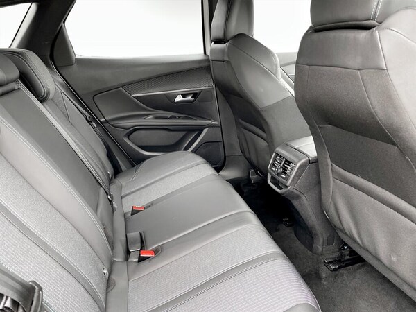 Used Peugeot 3008 2023 for sale - 75493731: Photo 17
