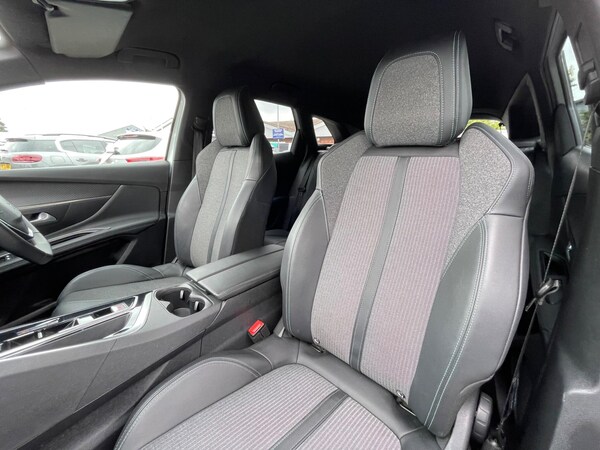 Used Peugeot 3008 2023 for sale - 75493731: Photo 58