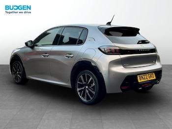 Used Peugeot 208 2022 for sale - 76975686: Photo