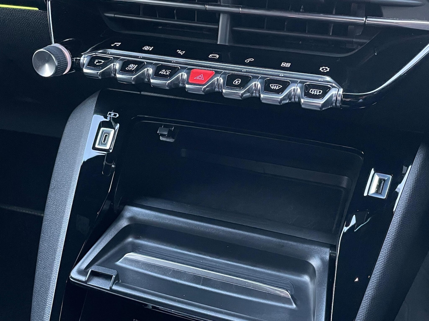 Used Peugeot 208 2022 for sale - 76975686: Photo 54