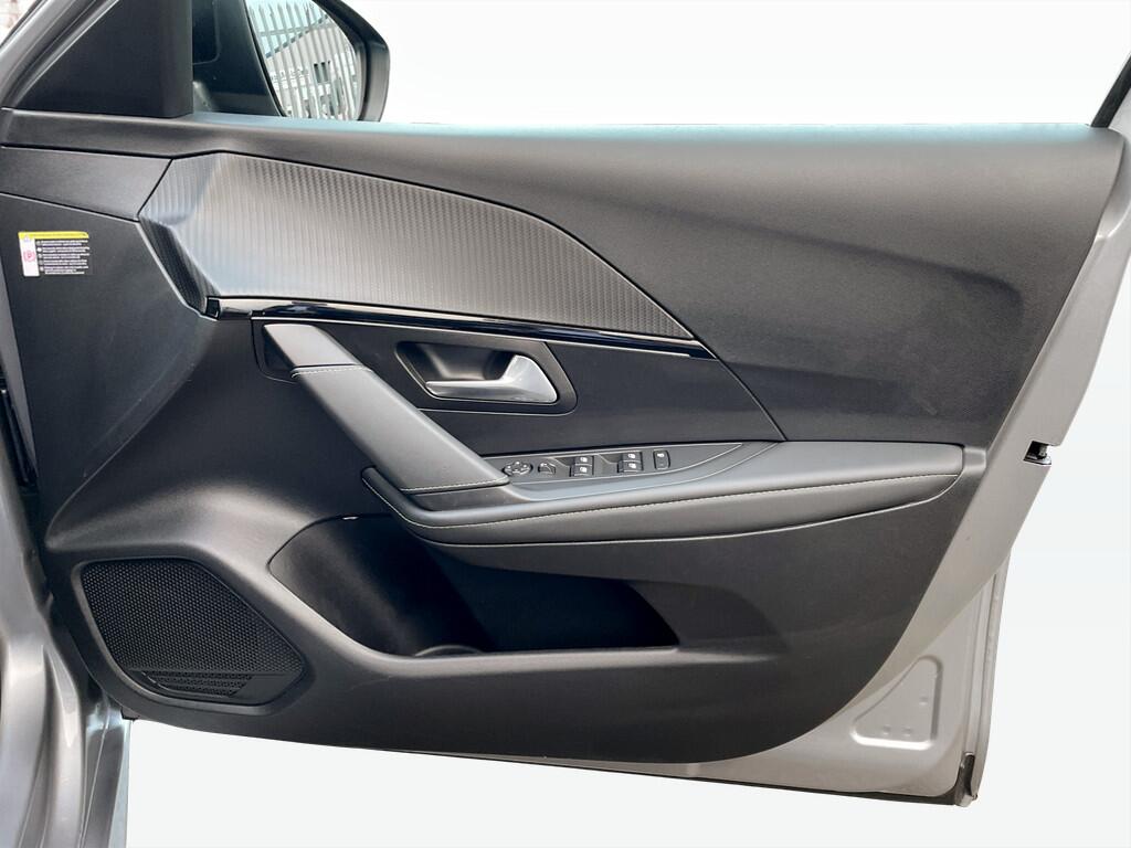 Used Peugeot 208 2022 for sale - 76975686: Photo 8