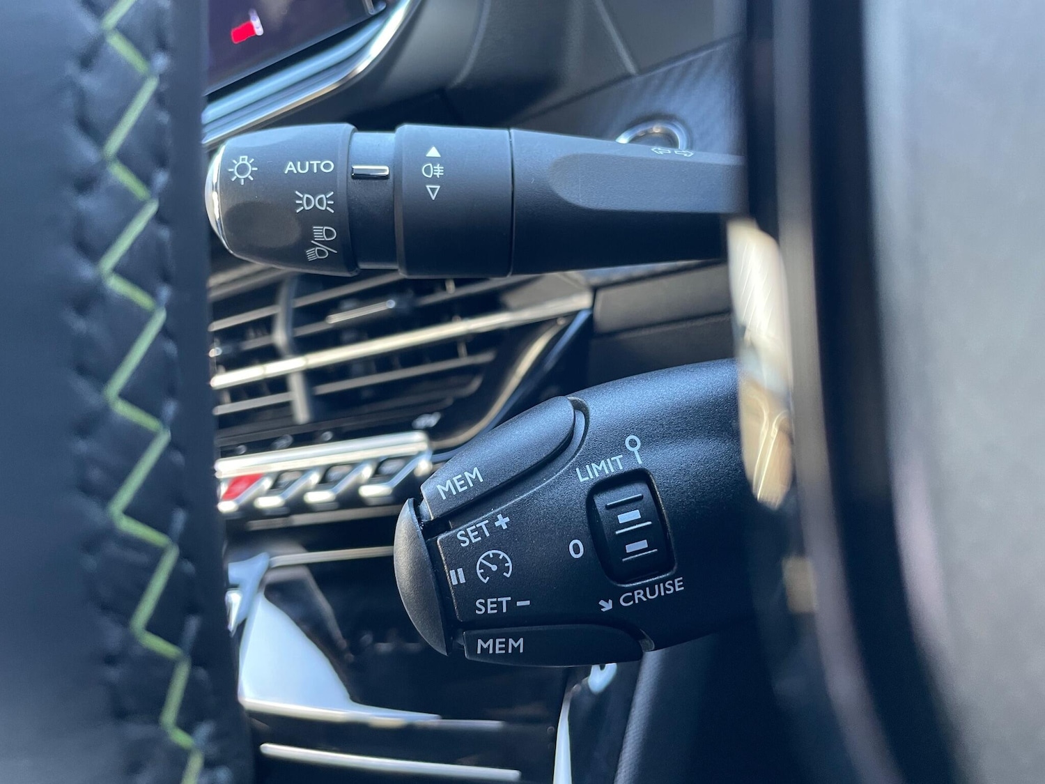 Used Peugeot 208 2024 for sale - 76200882: Photo 44