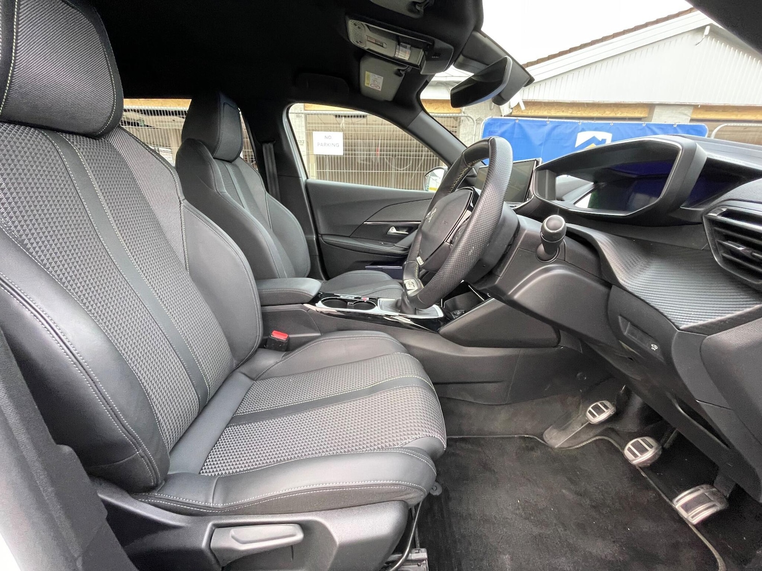 Used Peugeot 2008 2021 for sale - 76715127: Photo 39