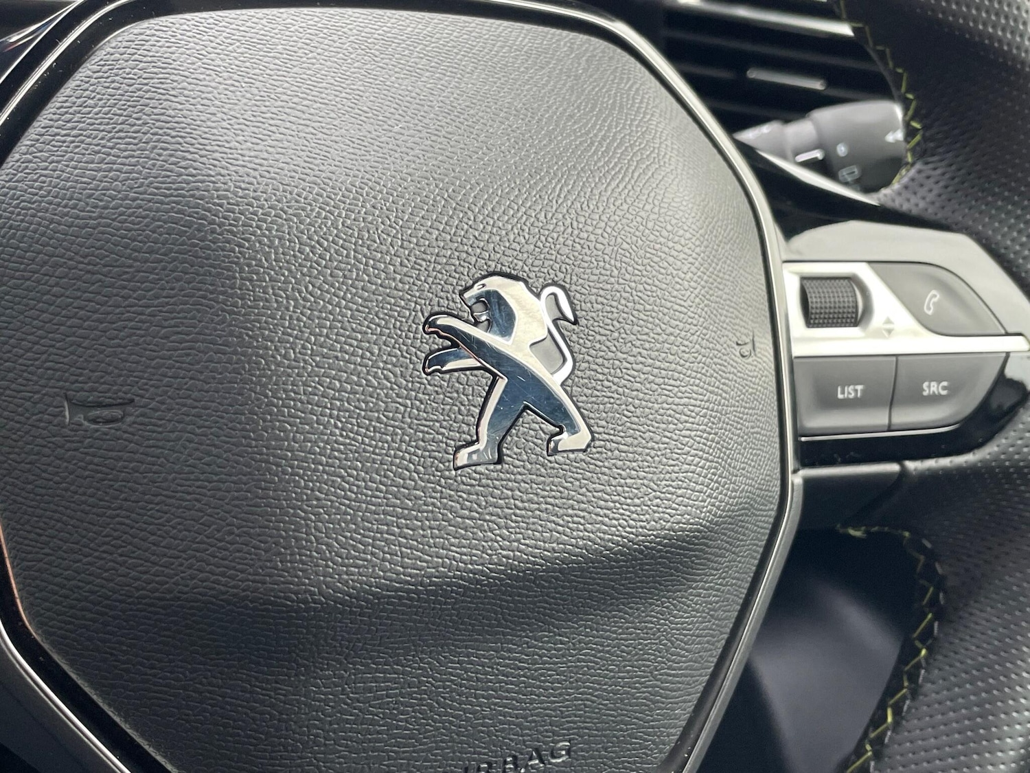 Used Peugeot 2008 2021 for sale - 76715127: Photo 45