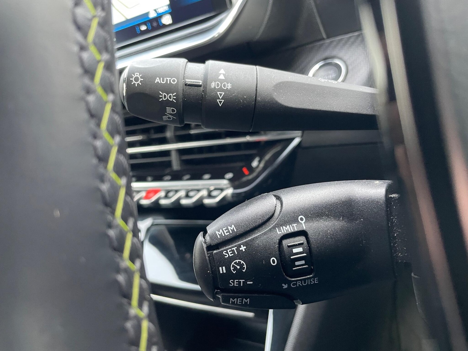 Used Peugeot 2008 2021 for sale - 76715127: Photo 47