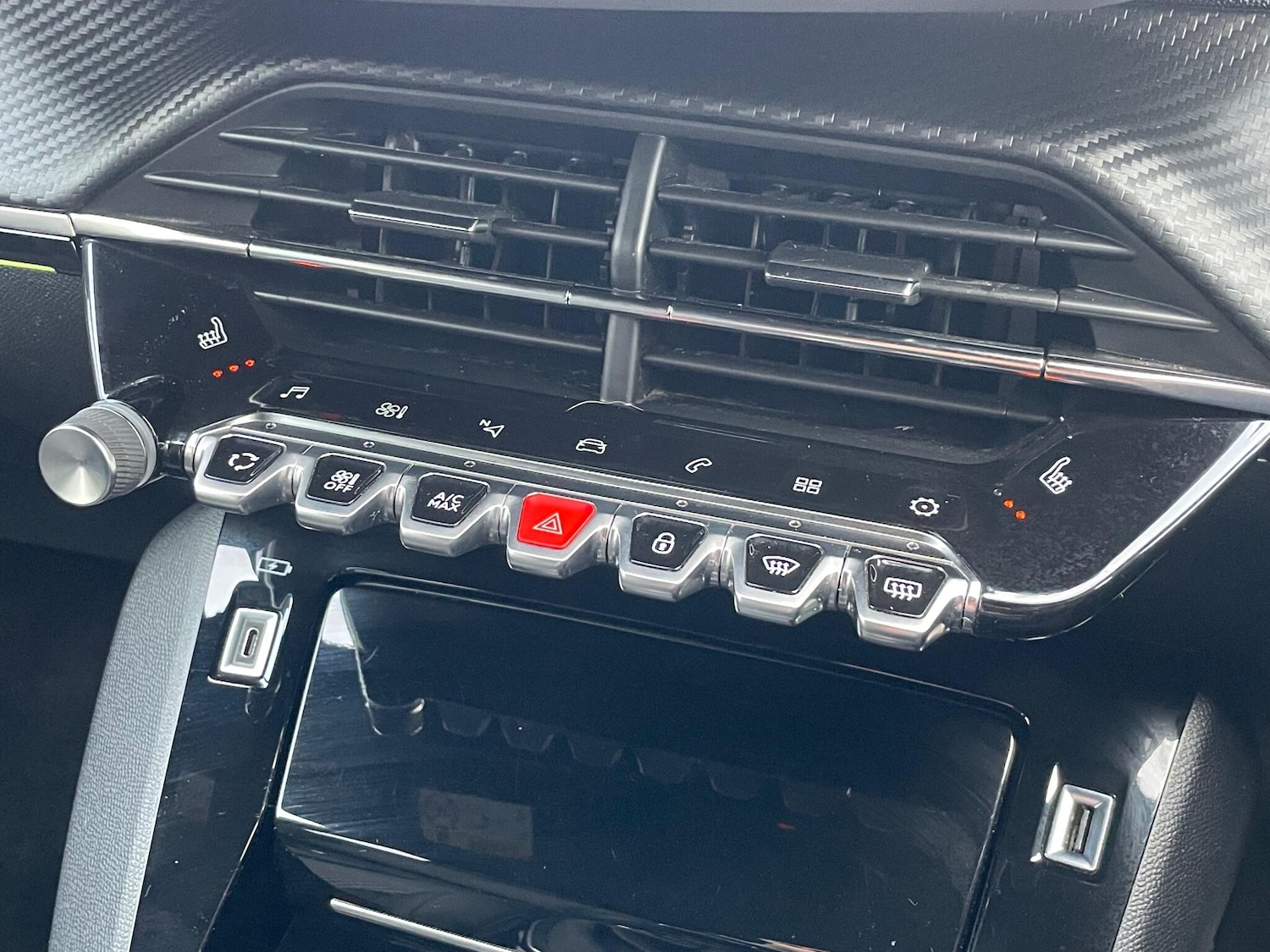 Used Peugeot 2008 2021 for sale - 76715127: Photo 59