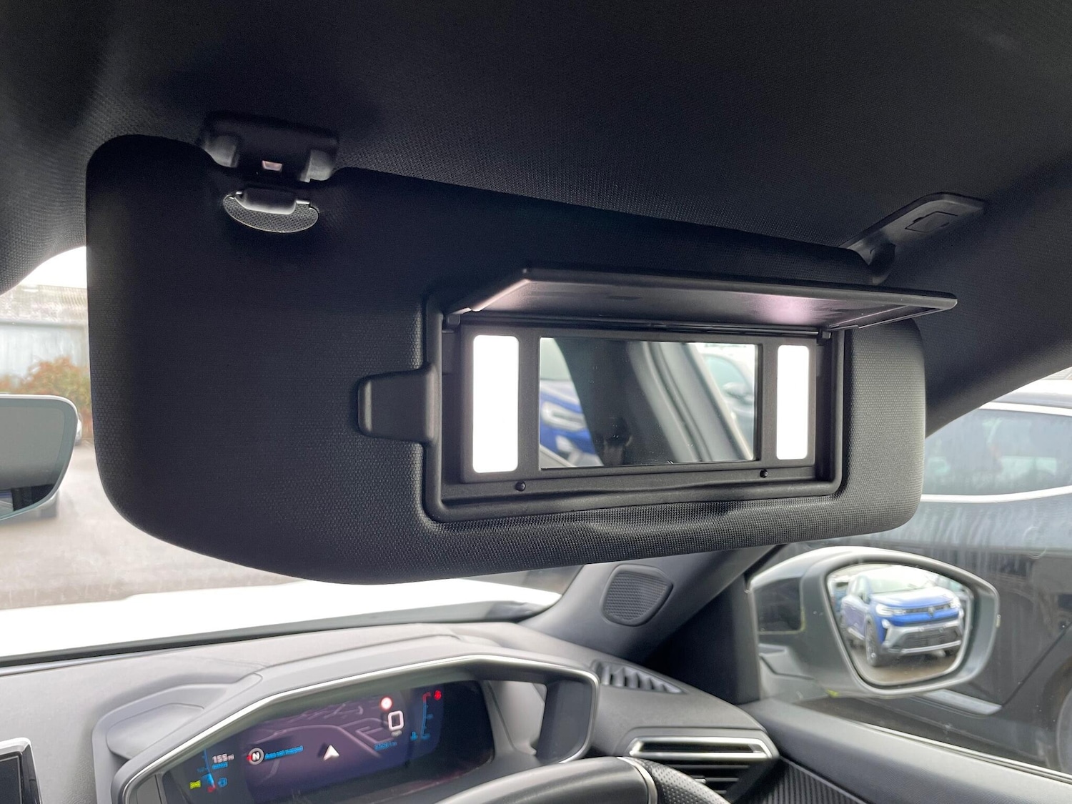 Used Peugeot 2008 2021 for sale - 76715127: Photo 63