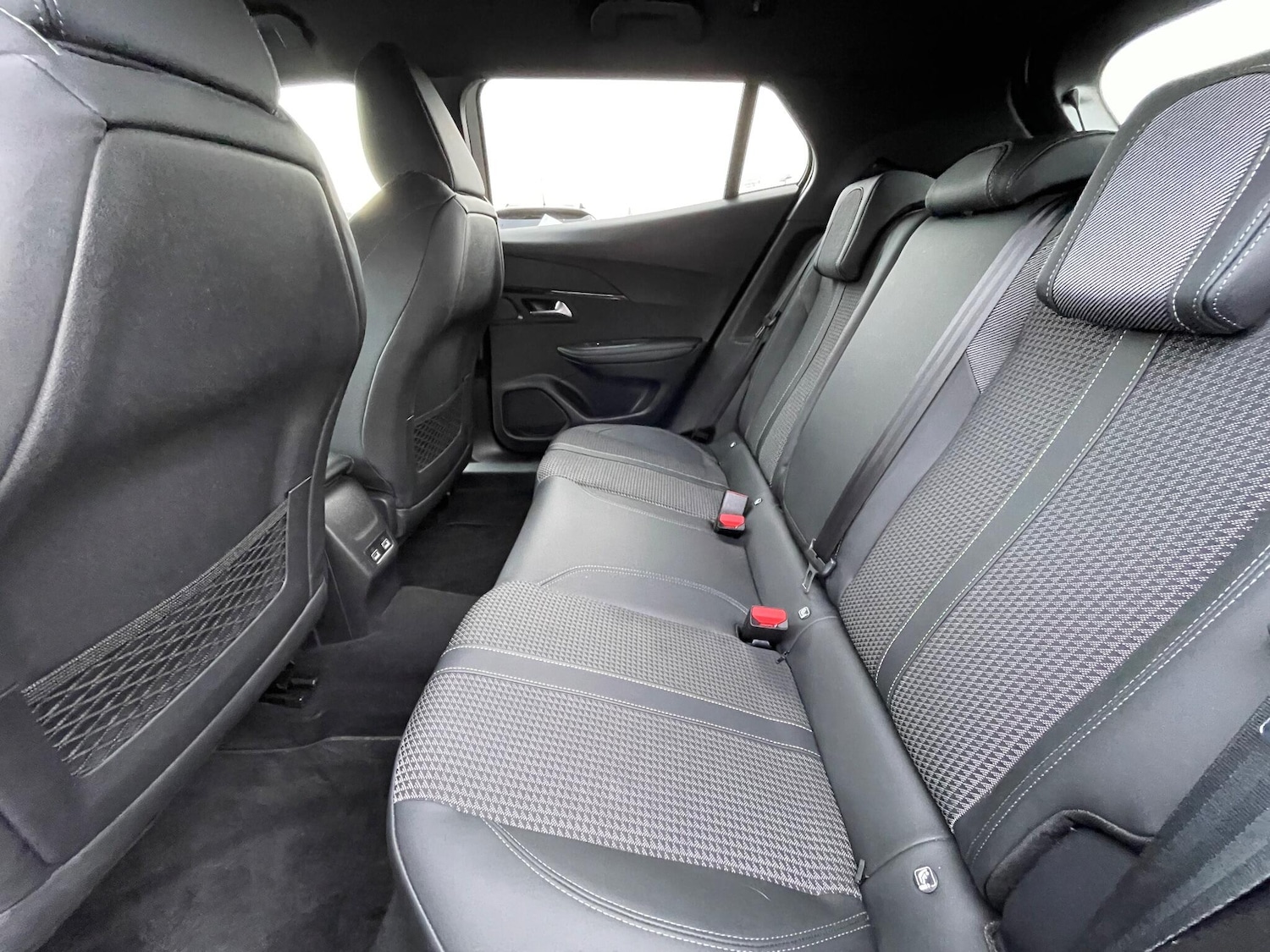 Used Peugeot 2008 2021 for sale - 76715127: Photo 68