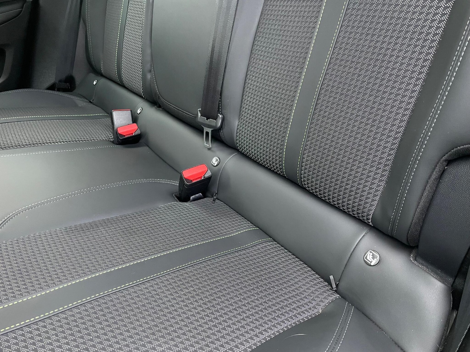 Used Peugeot 2008 2021 for sale - 76715127: Photo 71