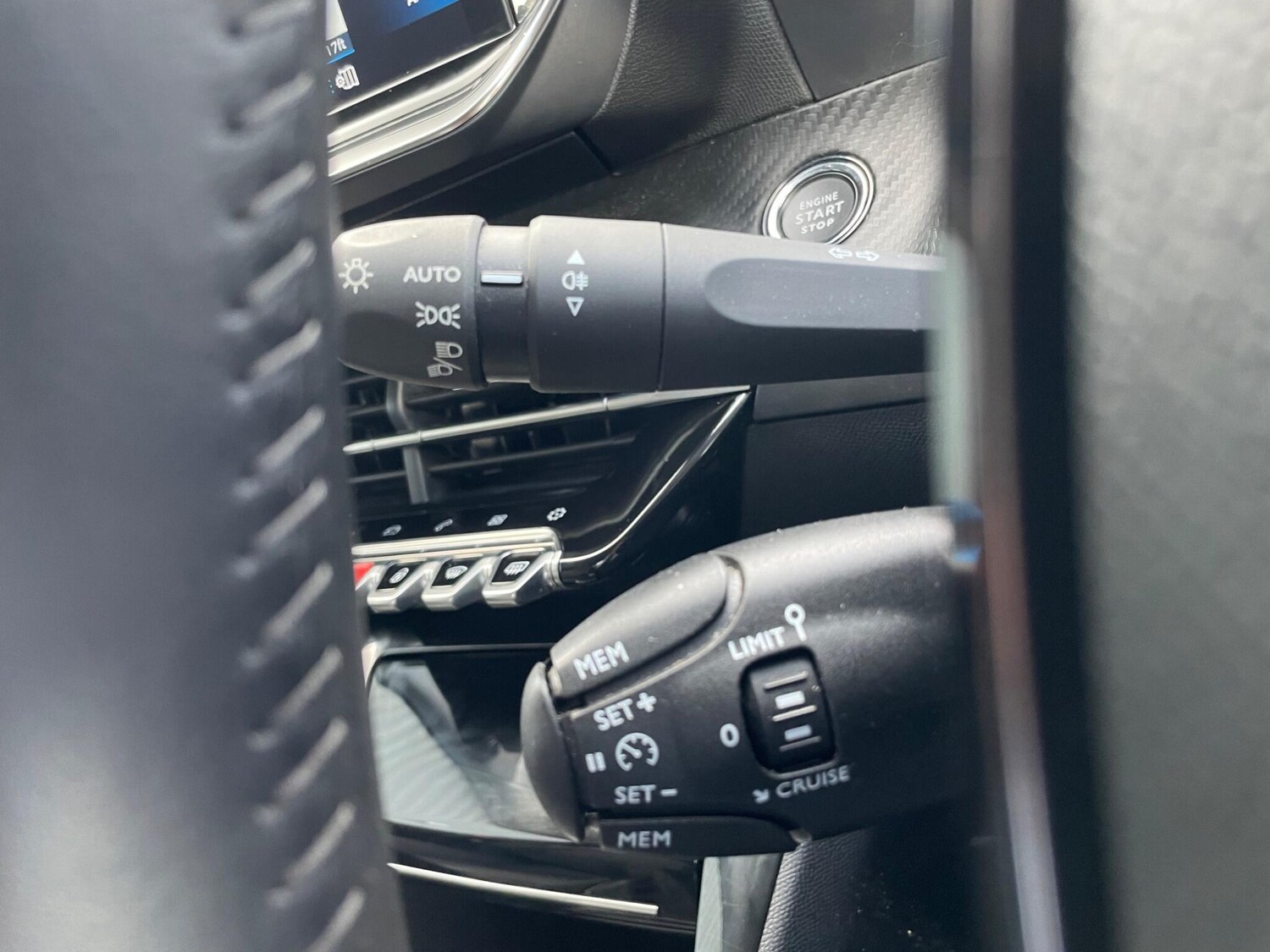 Used Peugeot 208 2023 for sale - 77625670: Photo 37