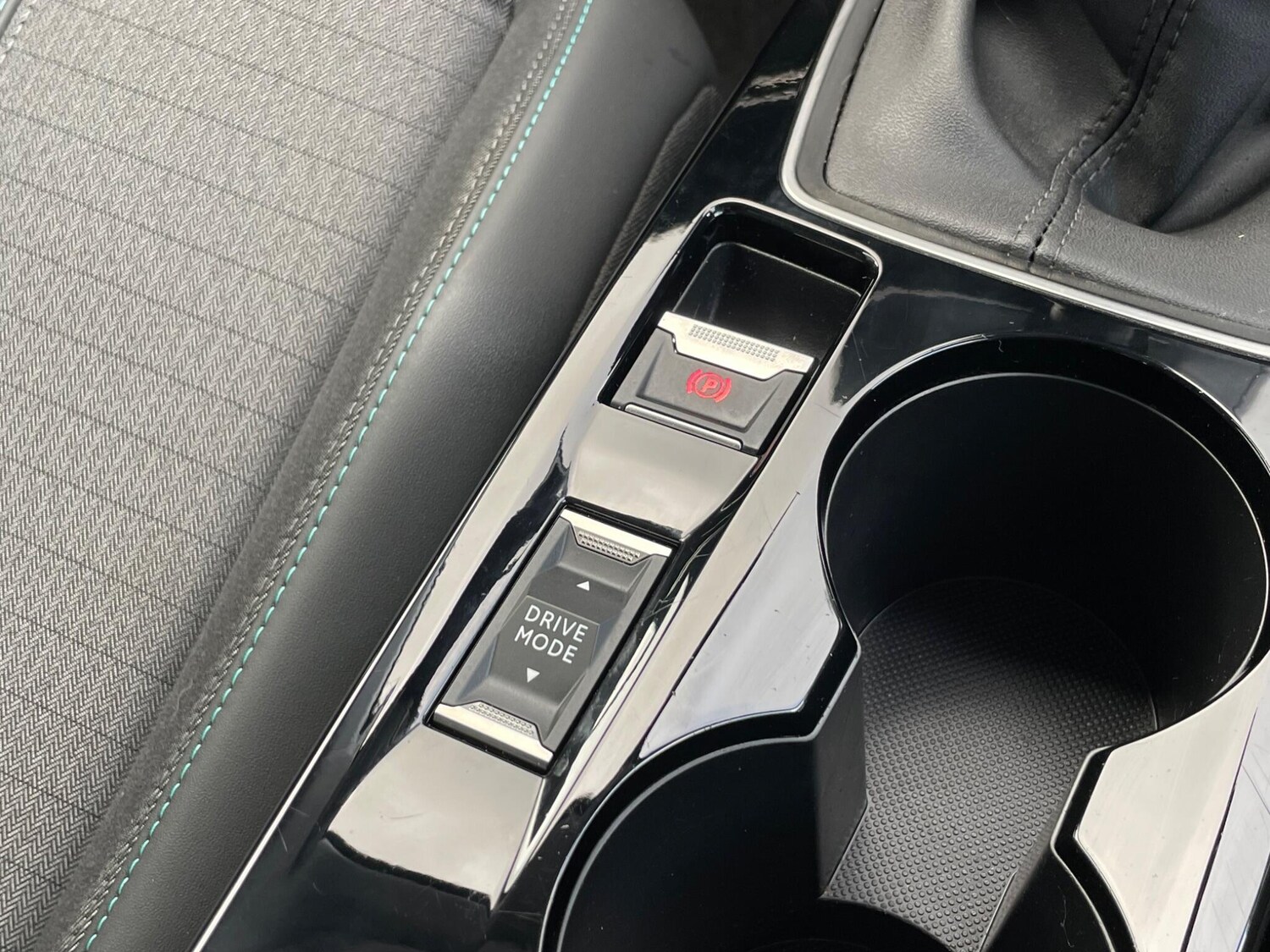 Used Peugeot 208 2023 for sale - 77625670: Photo 49