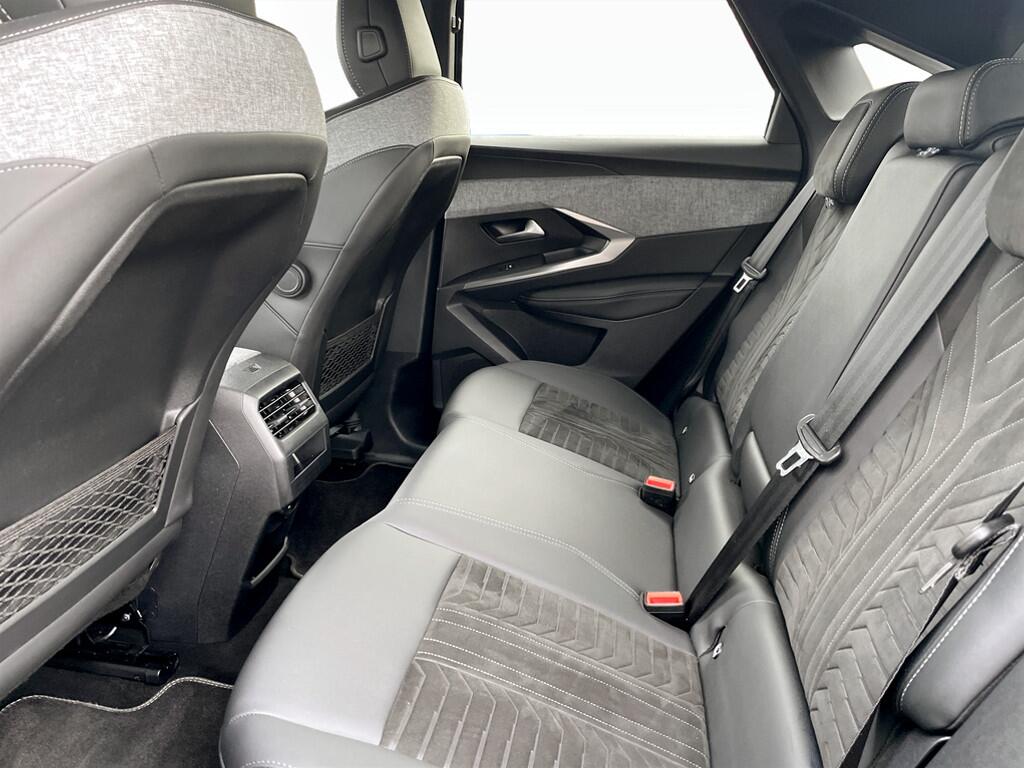 Used Peugeot E-3008 2024 for sale - 76360502: Photo 16