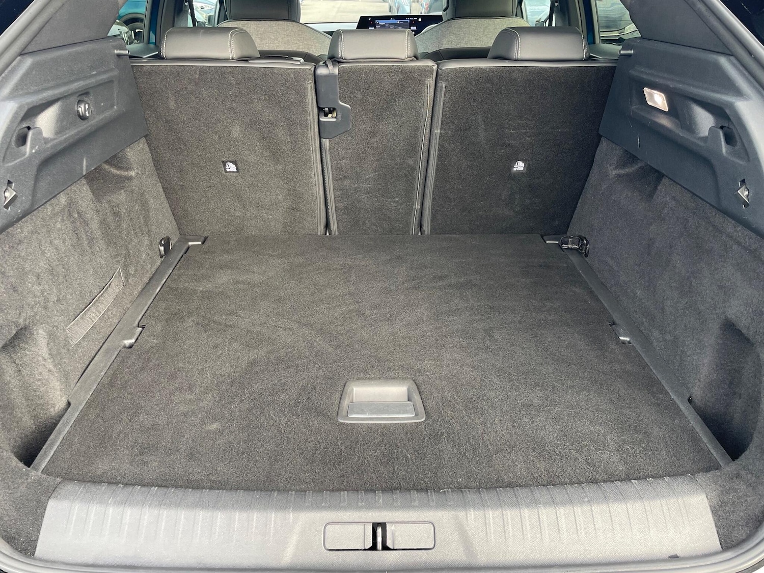 Used Peugeot E-3008 2024 for sale - 76360502: Photo 31