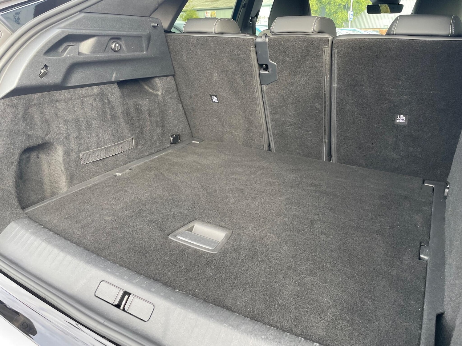 Used Peugeot E-3008 2024 for sale - 76360502: Photo 32