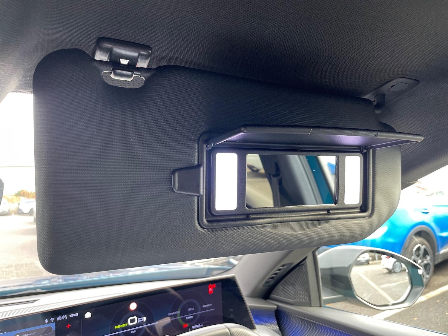 Used Peugeot E-3008 2024 for sale - 76360502: Photo 56