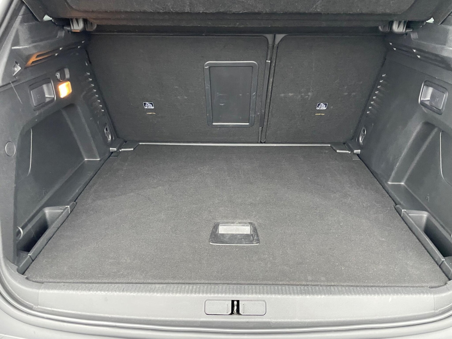 Used Peugeot 3008 2023 for sale - 76199941: Photo 31