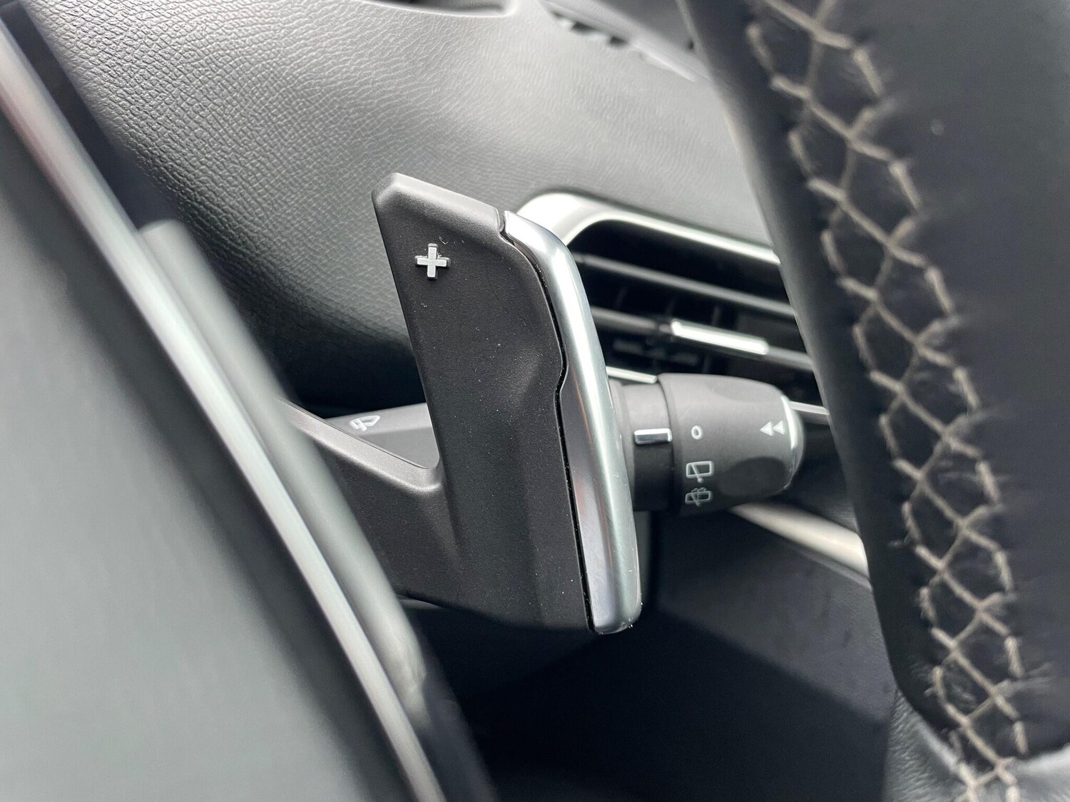 Used Peugeot 3008 2023 for sale - 76199941: Photo 45