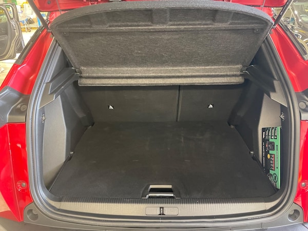 Used Peugeot 2008 2023 for sale - 75741828: Photo 31