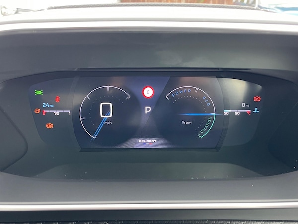 Used Peugeot 2008 2025 for sale - 76200246: Photo 41