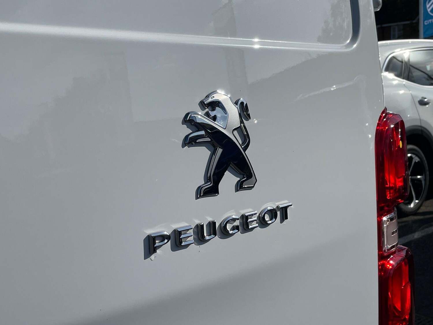 Used Peugeot e-Expert 2024 for sale - 75990615: Photo 25