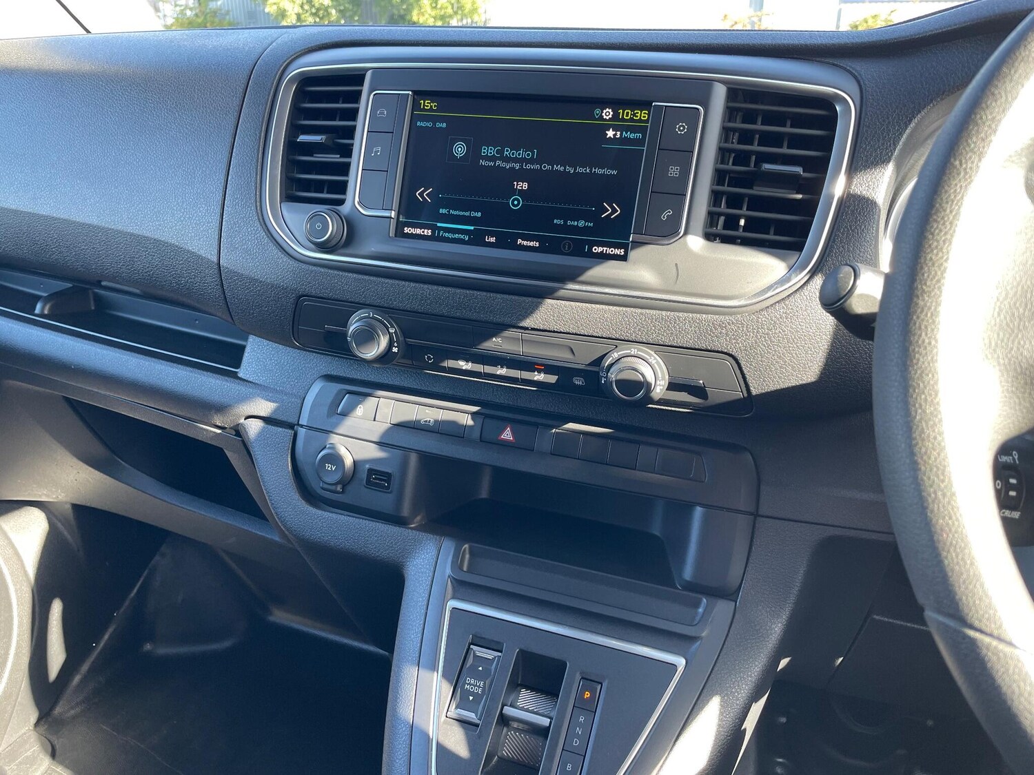 Used Peugeot e-Expert 2024 for sale - 75990615: Photo 36