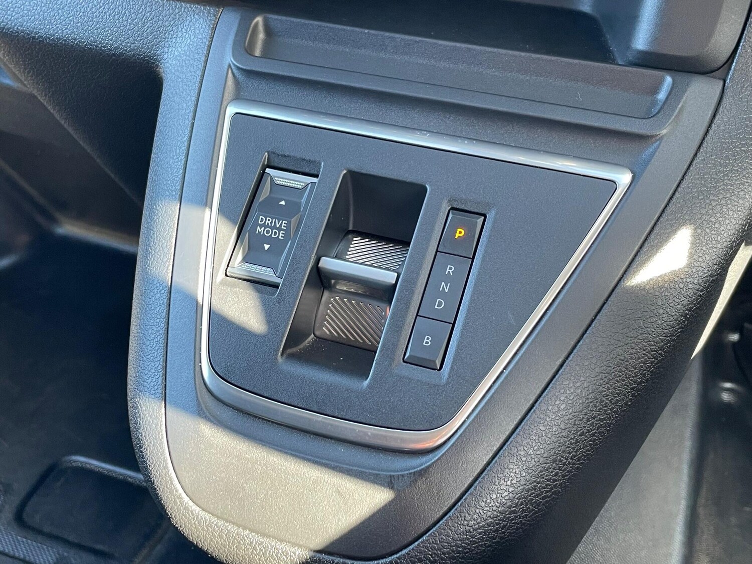 Used Peugeot e-Expert 2024 for sale - 75990615: Photo 43