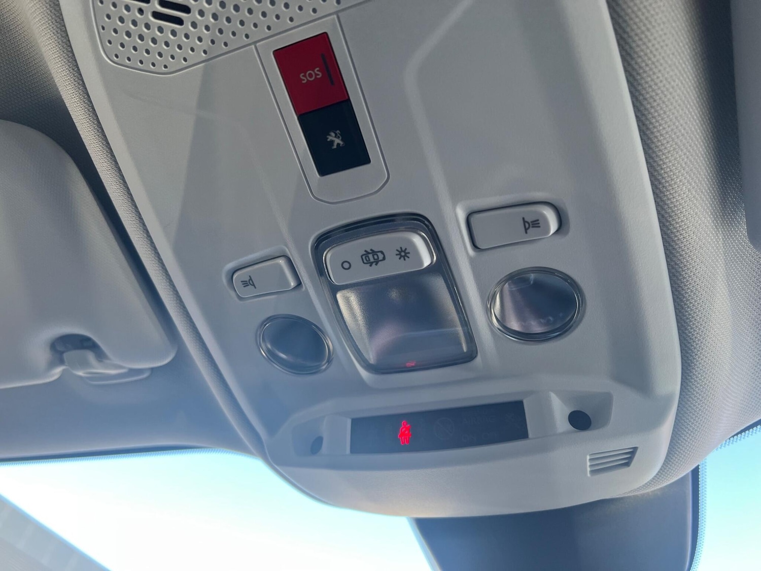 Used Peugeot 2008 2022 for sale - 77352085: Photo 26