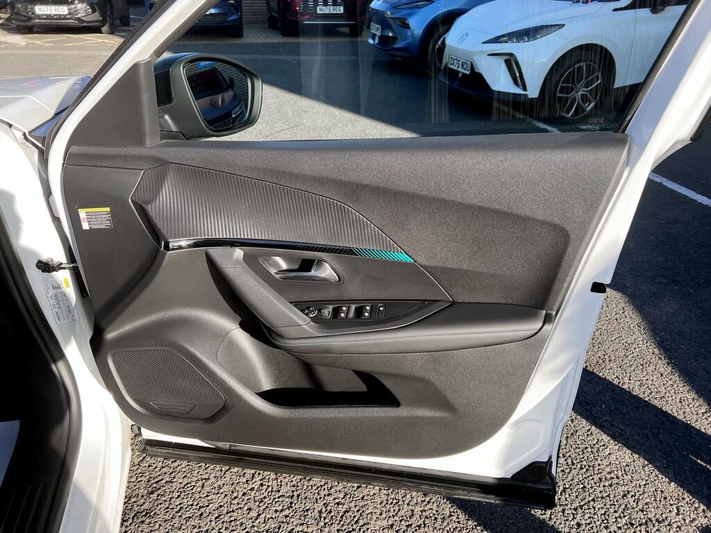 Used Peugeot 2008 2022 for sale - 77352085: Photo 27