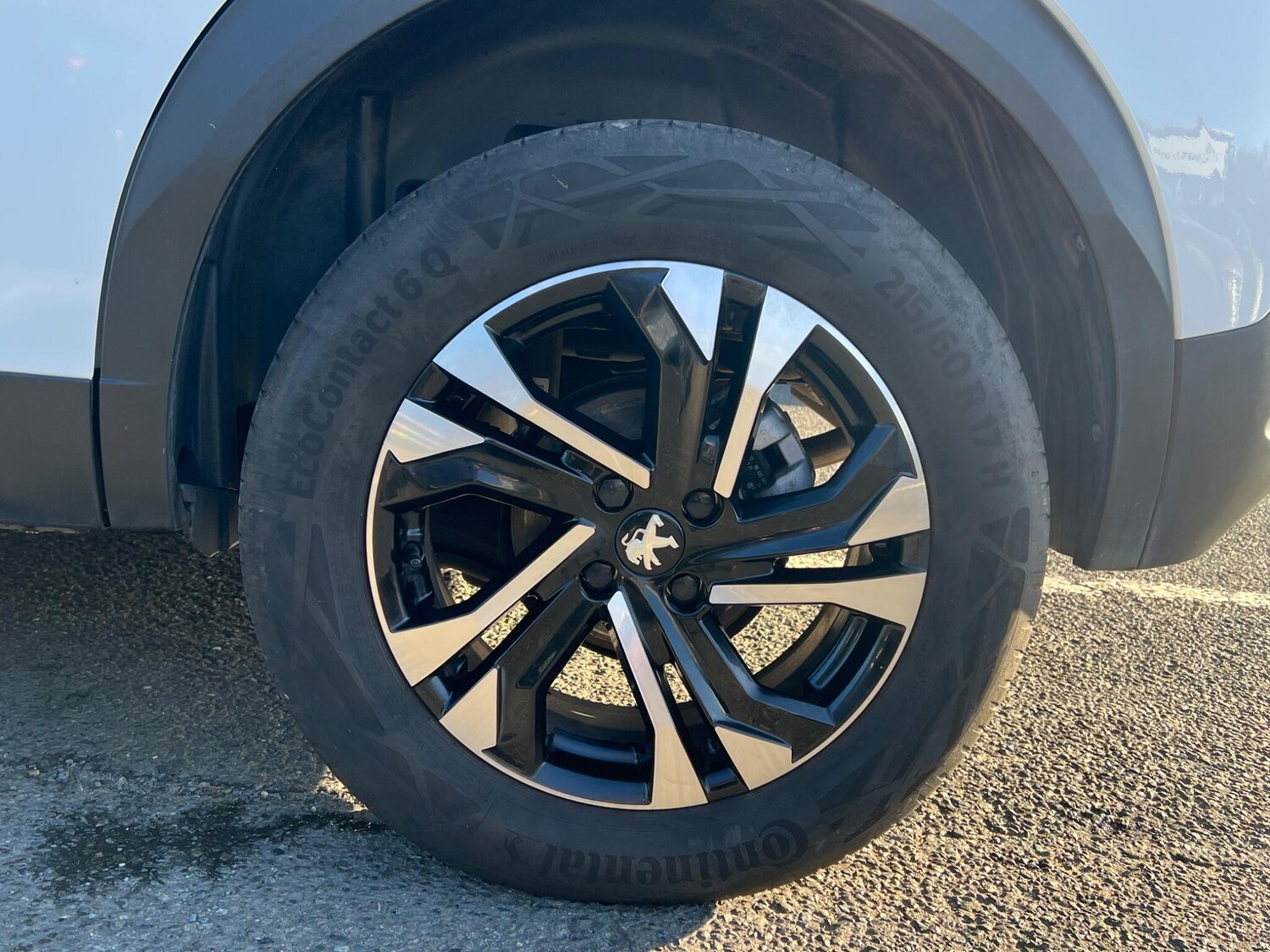 Used Peugeot 2008 2022 for sale - 77352085: Photo 33