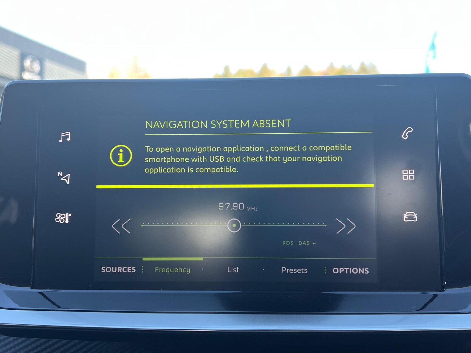 Used Peugeot 2008 2022 for sale - 77352085: Photo 37