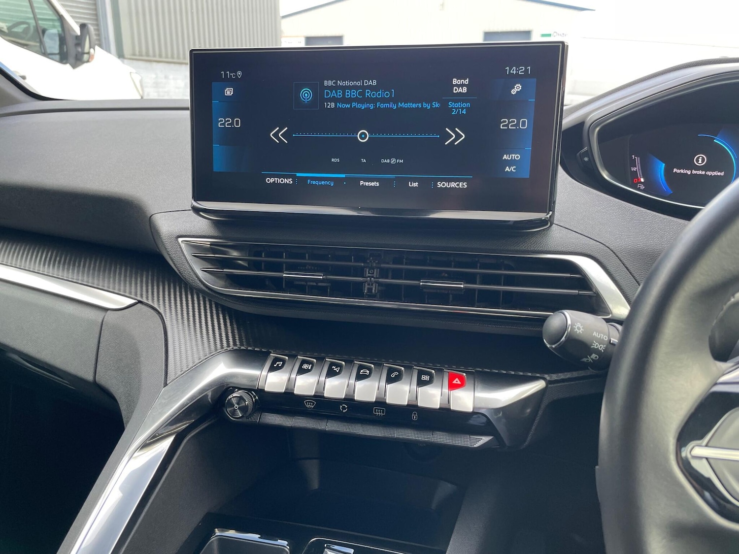 Used Peugeot 3008 2023 for sale - 77191944: Photo 45