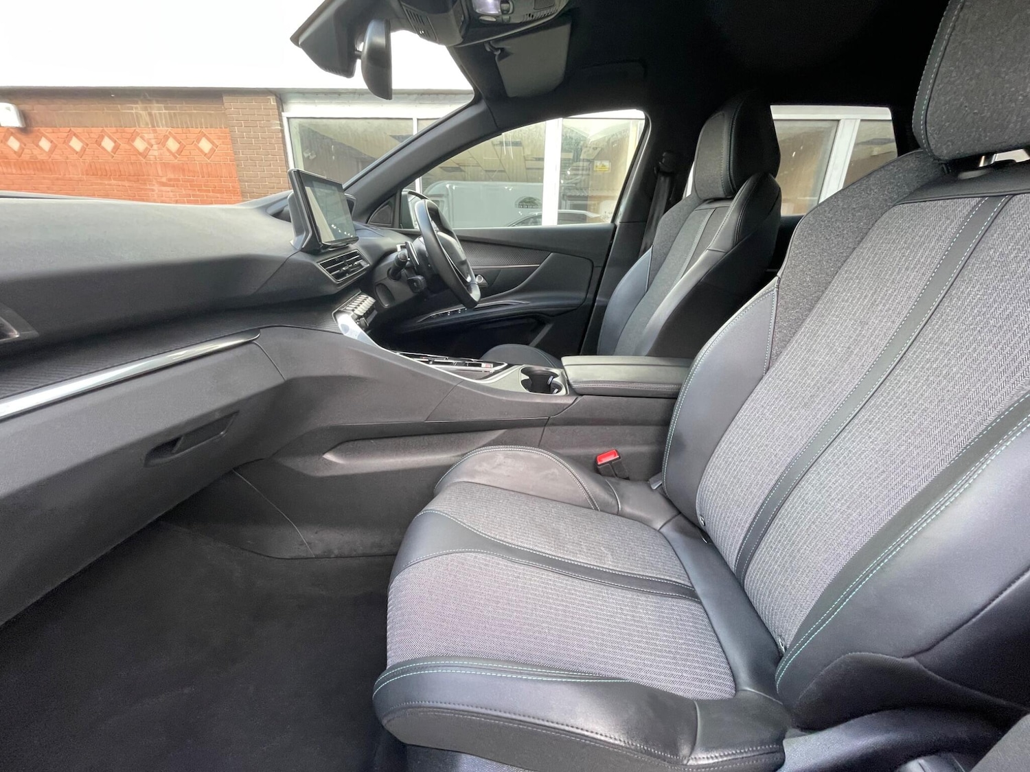 Used Peugeot 3008 2023 for sale - 77191944: Photo 58