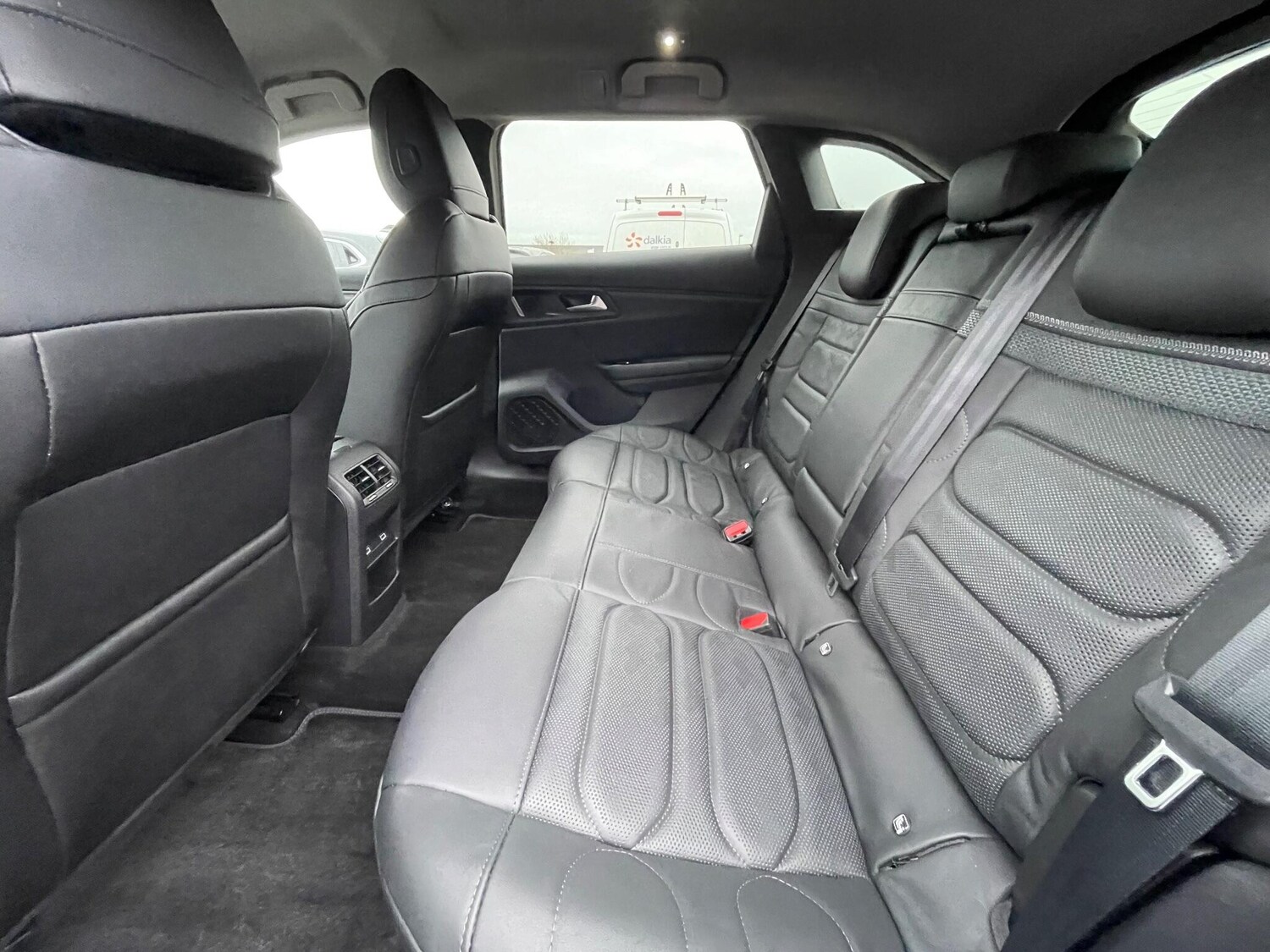 Used Citroen C5 X 2024 for sale - 76742610: Photo 63