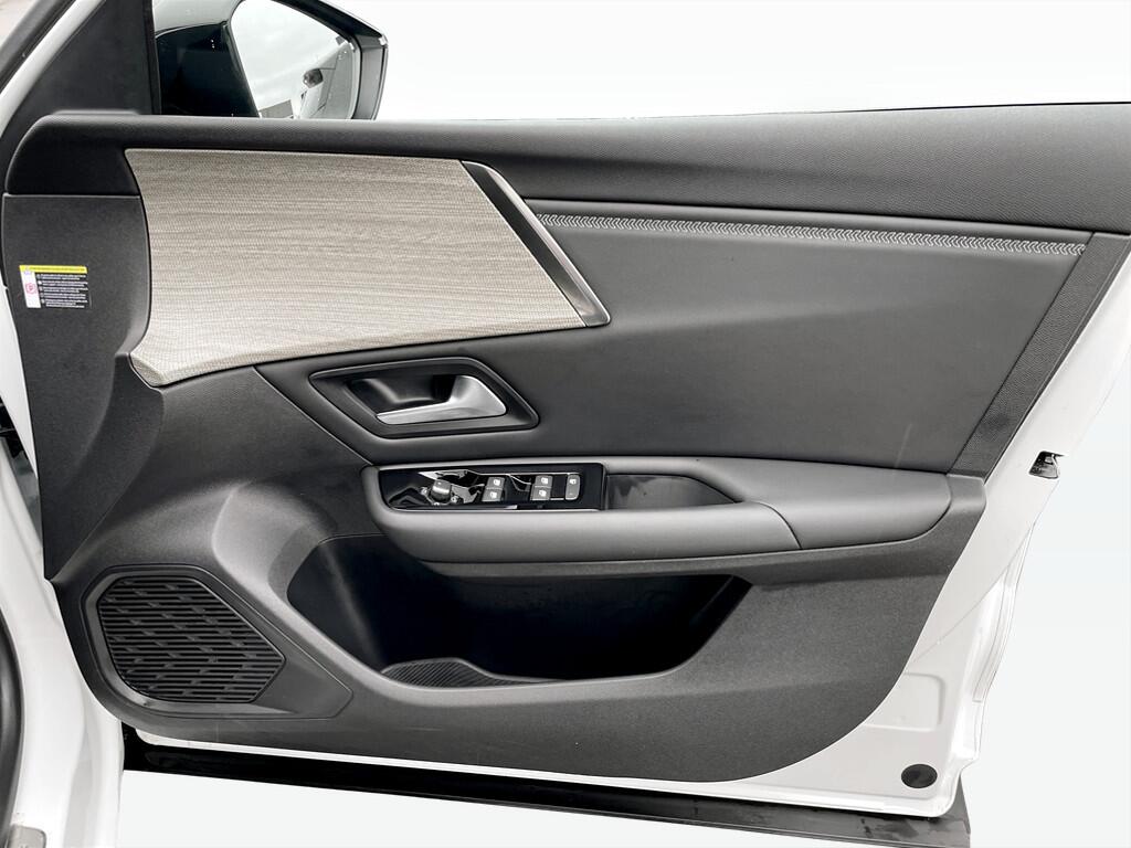 Used Citroen C5 X 2024 for sale - 76742610: Photo 8