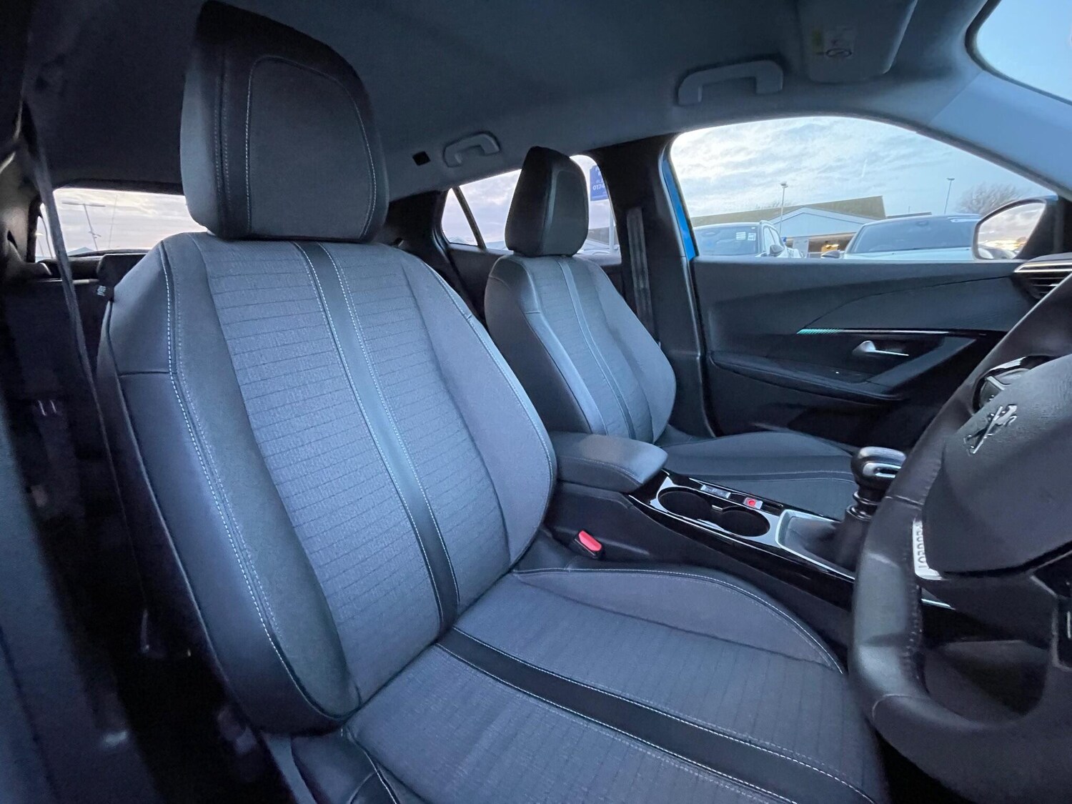 Used Peugeot 2008 2021 for sale - 76975775: Photo 35